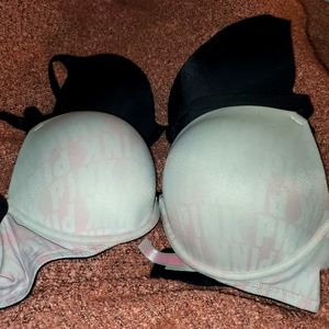 2 Victoria's Secret Pink Push-up Bras